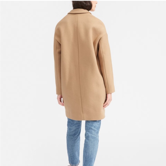 Everlane The Cocoon Coat in Camel - Picture 3 of 7